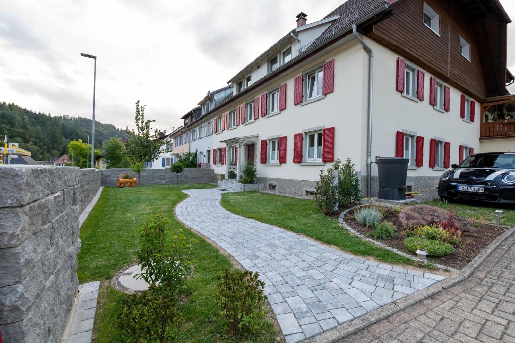 Апартаменты Haus Belchenwind Мюнстерталь Экстерьер фото
